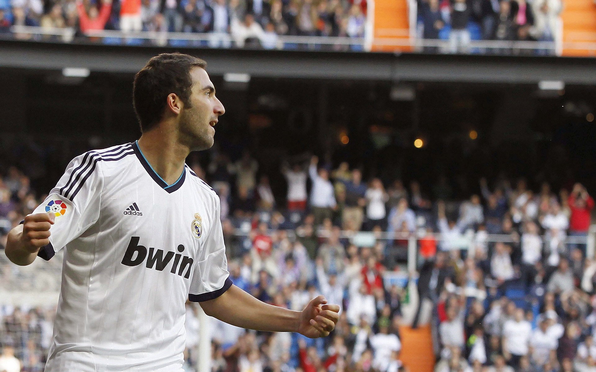 kaiyun官方入口登录-西甲绝美进球：足球的艺术美学展现，足球明星西甲